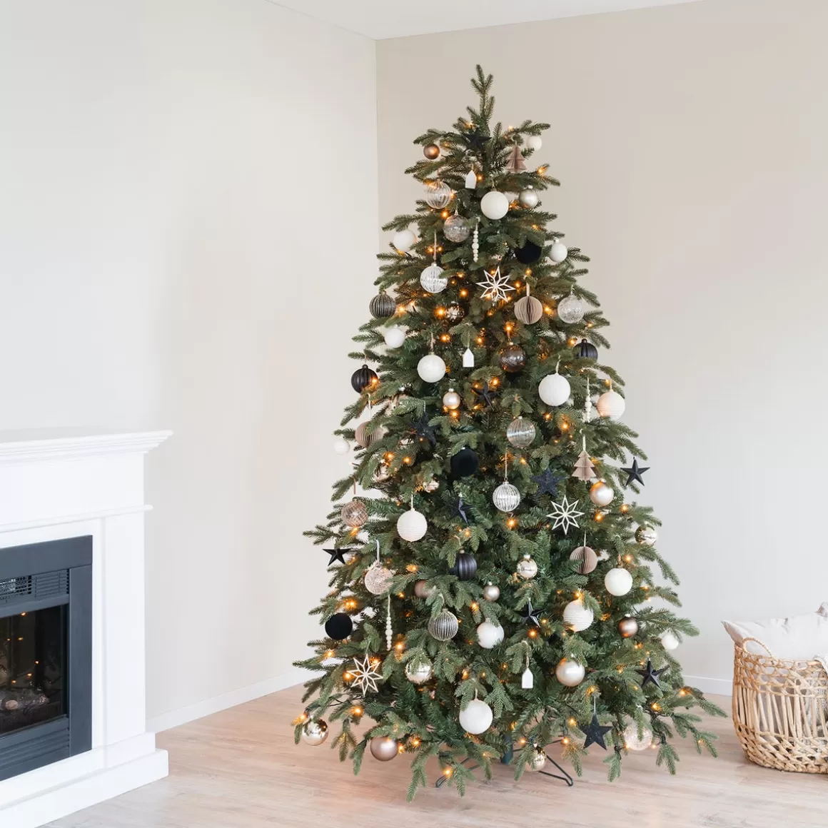 It's all about Christmas Christbaumschmuck Komplett-Sets^Weihnachtsbaumpaket 'Morning Mist': Natürliche Materialien Und Minimalistisches Design